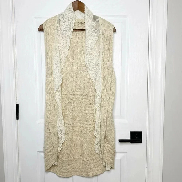 KNITTED & KNOTTED Anthropologie Beige Tan Open Cardigan White Lace Trim Long M/L - Picture 1 of 8